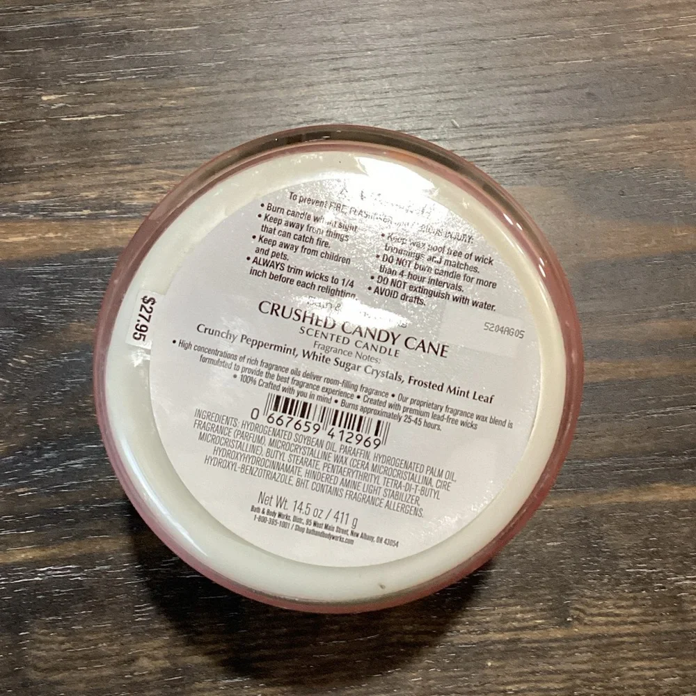 Bath & Body Works Crushed Candy Cane 3 Wick Candle - Picture 3 of 6